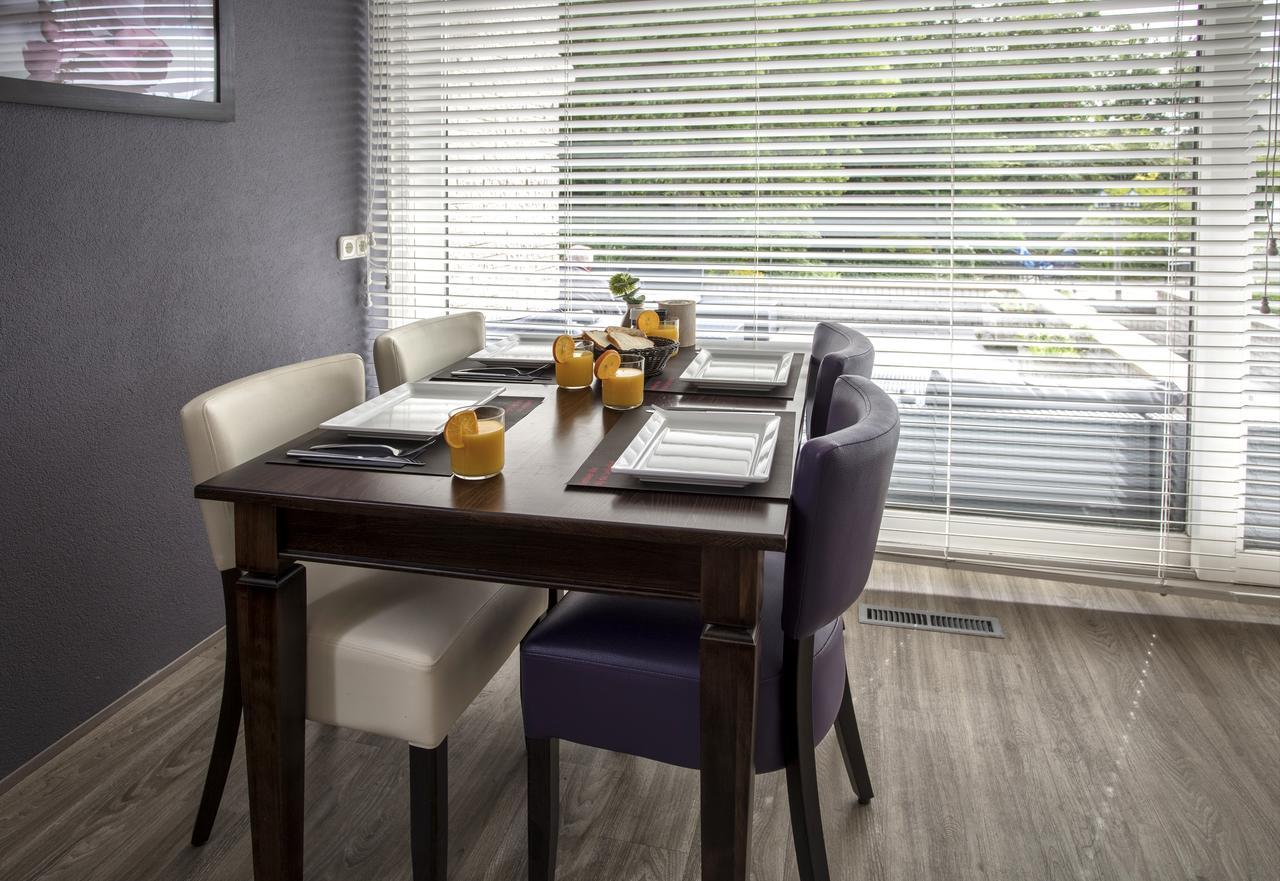 Lodgehotel De Lelie Makkum Dış mekan fotoğraf